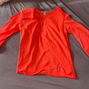 bright orange tee
